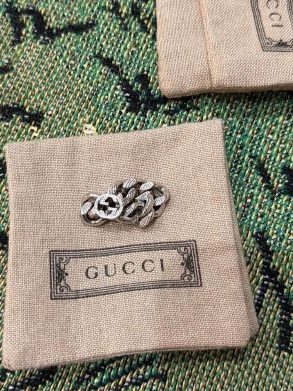 Authentic Gucci Interlocking G Gourmette Chain Ring – Size XS